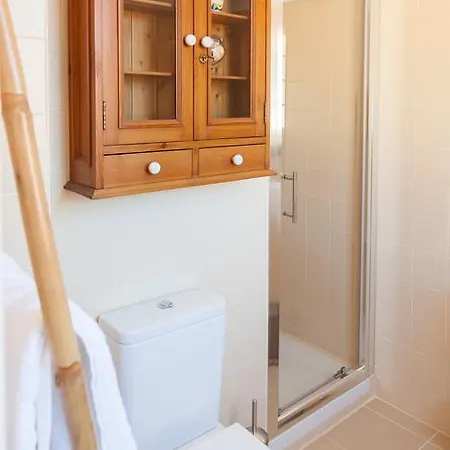 Parede Guest house